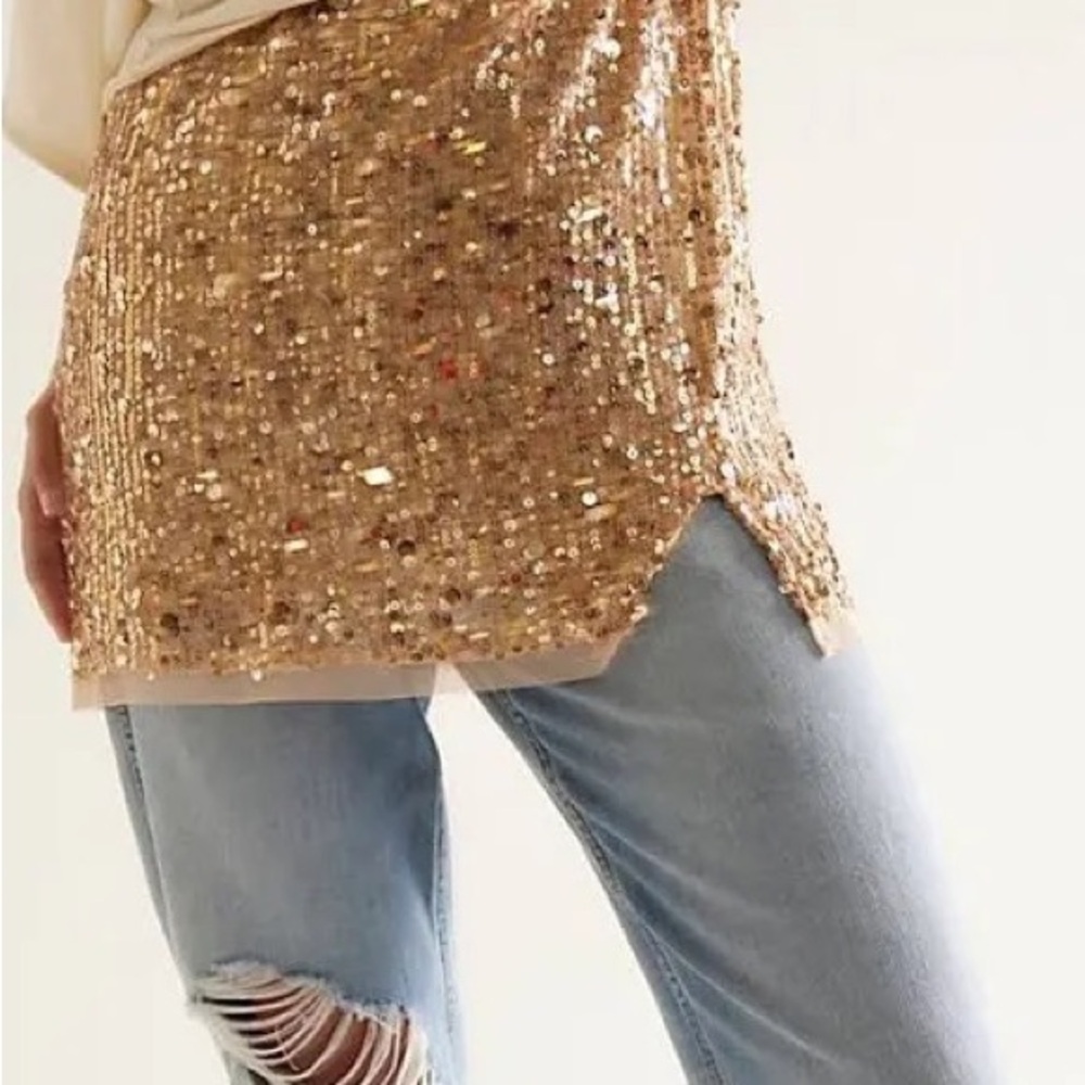 NUDE VELVET VNECK SPARKLY SKIRT OR TANK TOP! LAYERING PIECE!